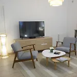 Arles Getaway - La Suite Arlesienne