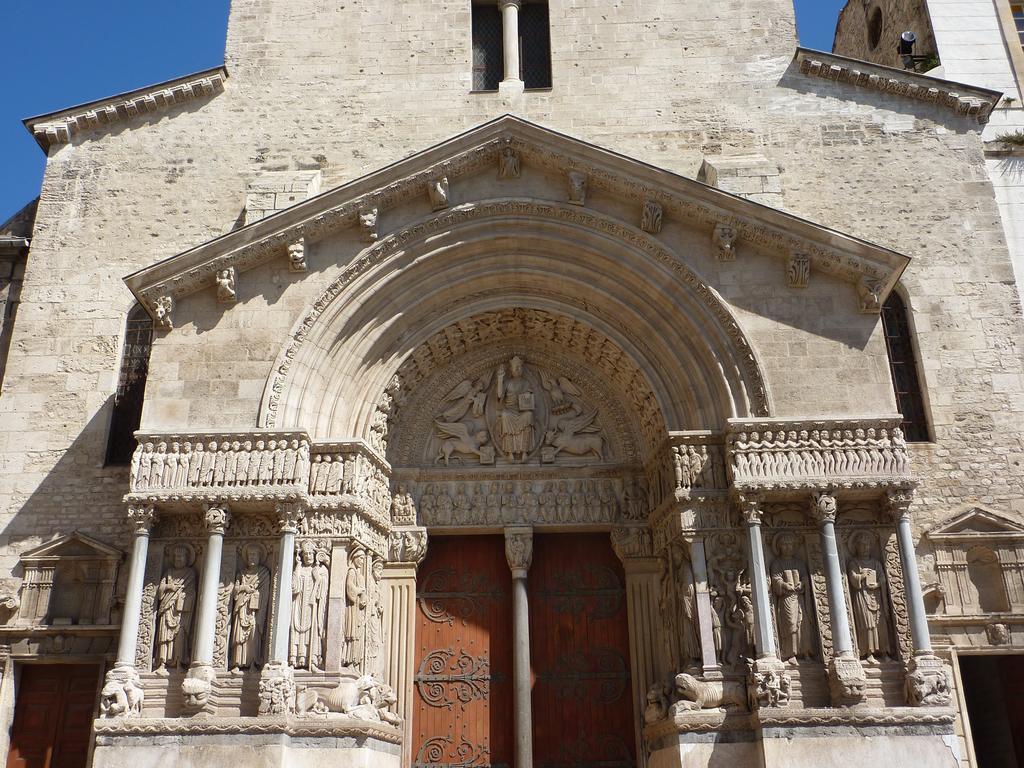 Getaway - La Arlesienne Arles